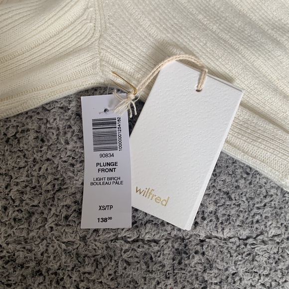 COPY - Wilfred Plunge Front Sweater - Light Birch XS - Picture 5 of 5